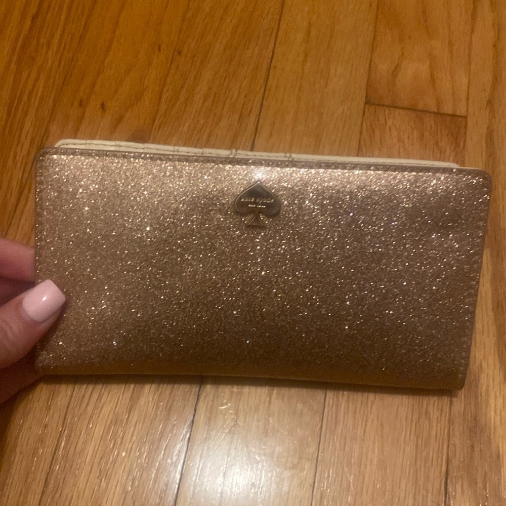 GLITTER KATE SPADE LARGE SLIM BIFOLD WALLET